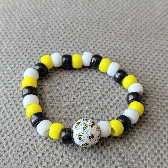 Colorful Kandi Bracelets Set - Picture 5 of 9